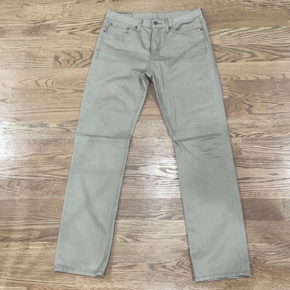 Men’s Levi Khaki Pants